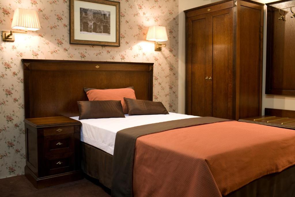 Hotel Kasyno Jarocin Chambre photo