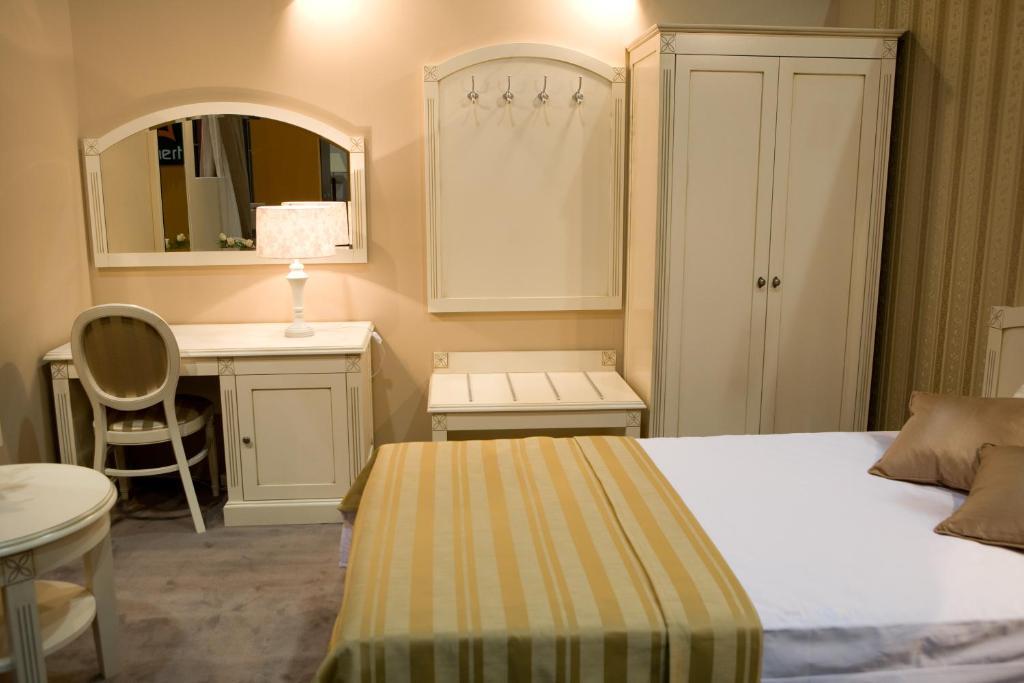 Hotel Kasyno Jarocin Chambre photo
